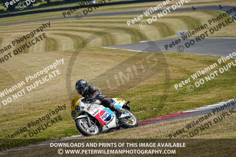 cadwell park;cadwell park photographs;cadwell trackday photographs;enduro digital images;event digital images;eventdigitalimages;peter wileman photography;racing digital images;trackday digital images;trackday photos